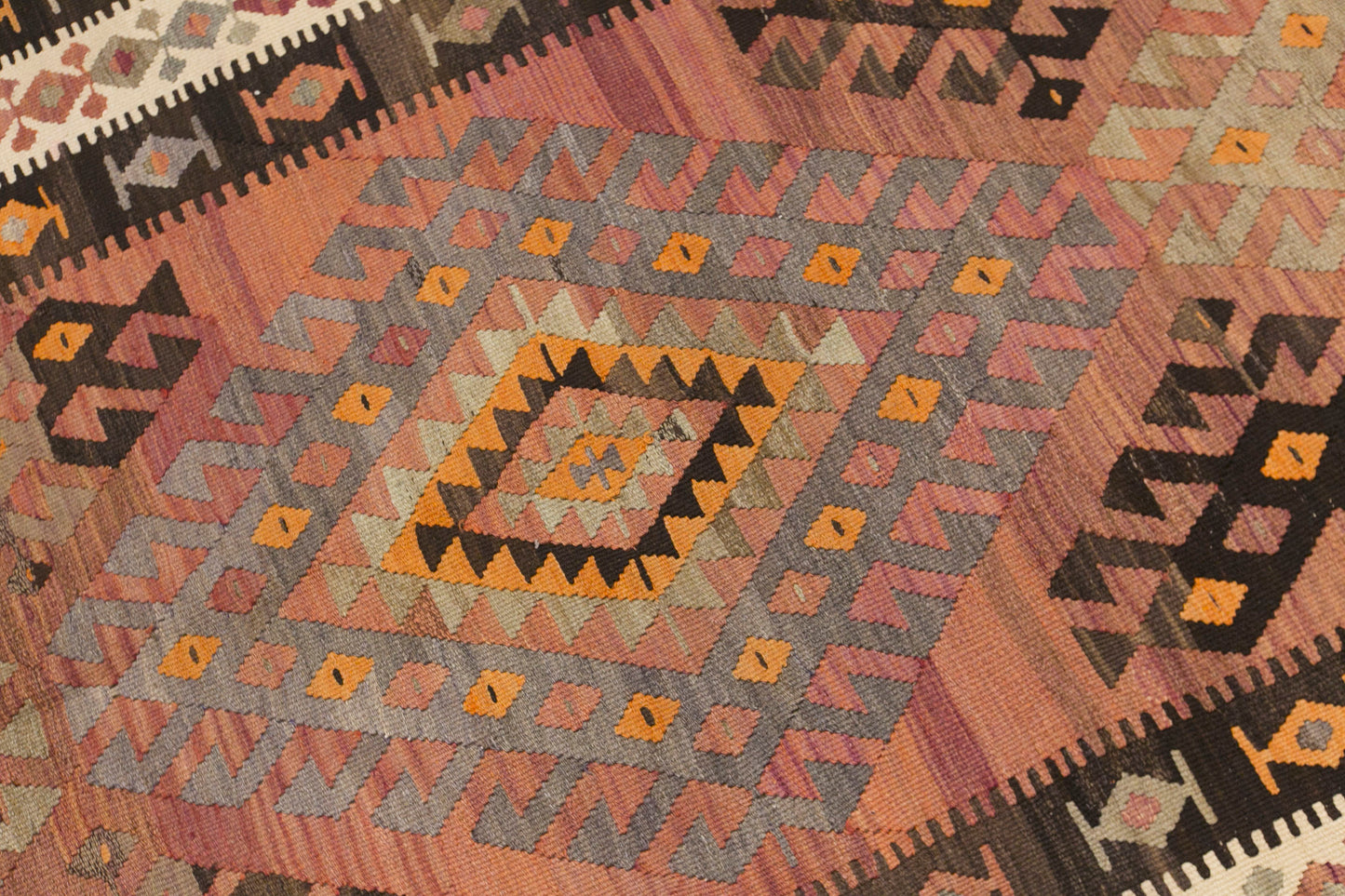Vintage Kars Kilim Rug, Handwoven Turkish Wool Kilim