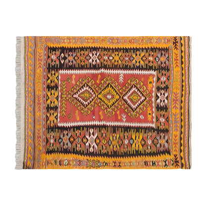 Vintage Kilim Rug, 4'6" x 5'5" feet 136 x 164 cm