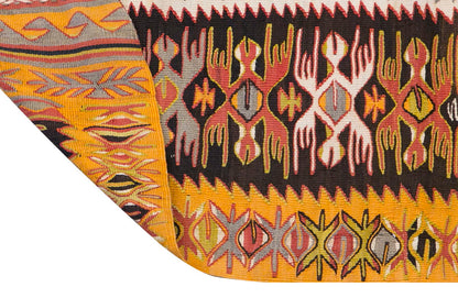 Vintage Kilim Rug, 4'6" x 5'5" feet 136 x 164 cm