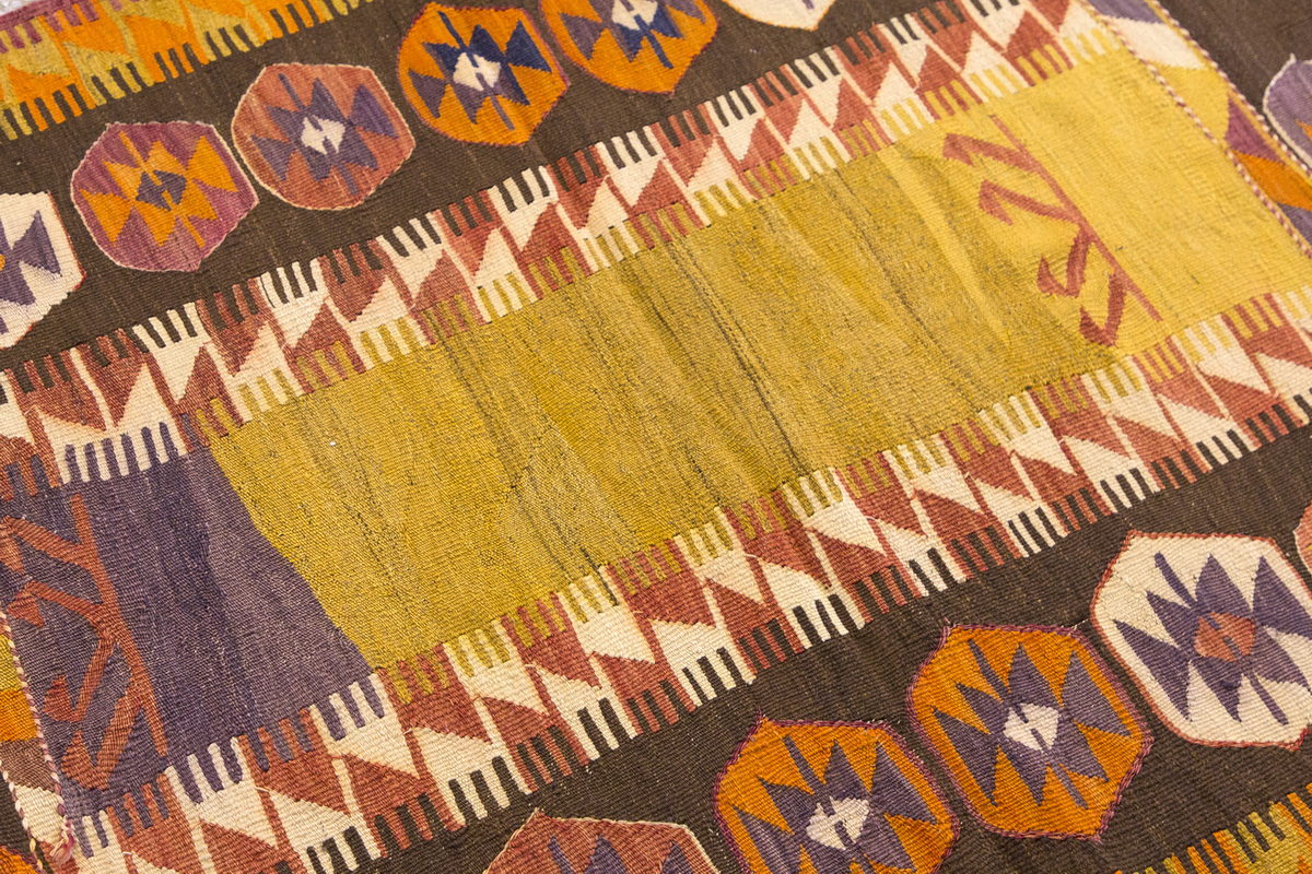 Vintage Konya Rug, 108 x 135 cm, 3.6 x 4.5 ft