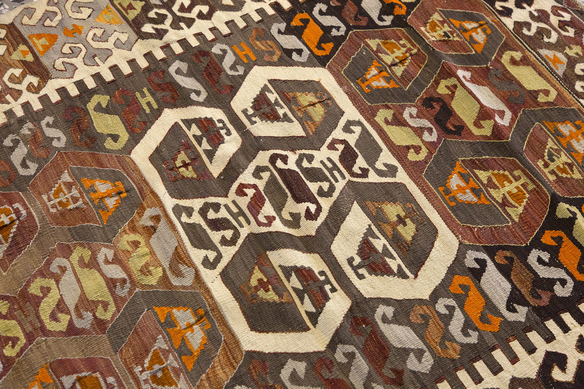 Vintage Konya Rug, 128 x 157 cm, 4.2 x 5.1 ft