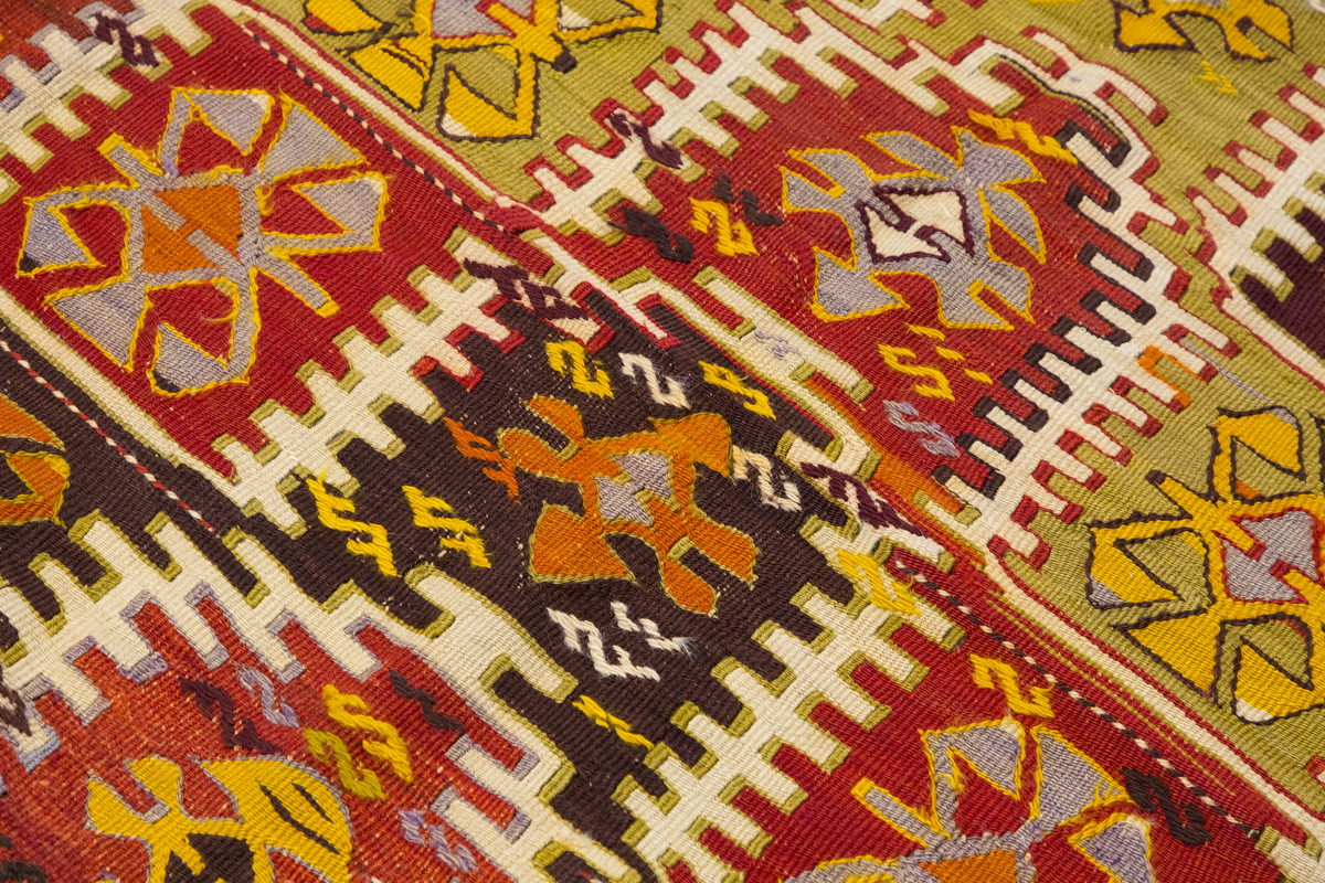 Vintage Konya Turkish Kilim Rug, 102 x 142 cm, 3.4 x 4.8 ft