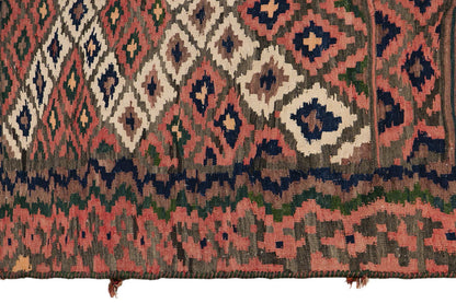 Vintage Kurdish Rug, 3.10 x 5.1 ft, 119 x 156 cm