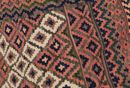 Vintage Kurdish Rug, 3.10 x 5.1 ft, 119 x 156 cm