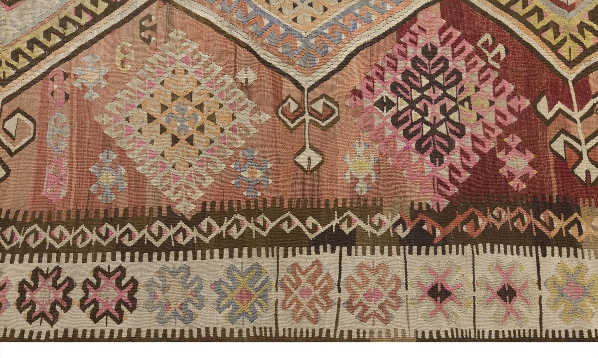 Vintage Large Adana Kilim, 178 x 249 cm / 5.8 x 8.2 ft Kilim