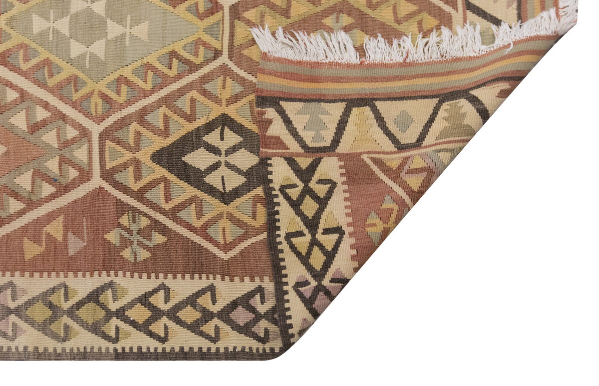 Vintage Large Adana Kilim, 185 x 254 cm / 6 x 8.4 ft Kilim
