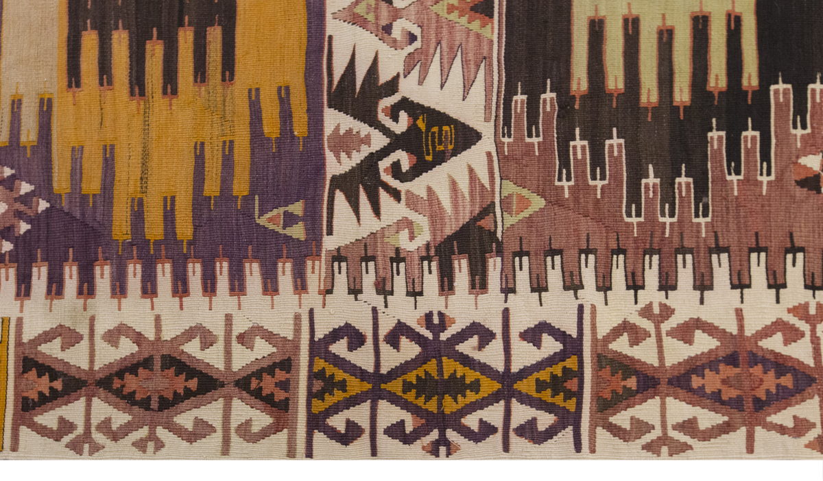 Vintage Large Adana Kilim, 204 x 270 cm / 6.8 x 9 ft Kilim