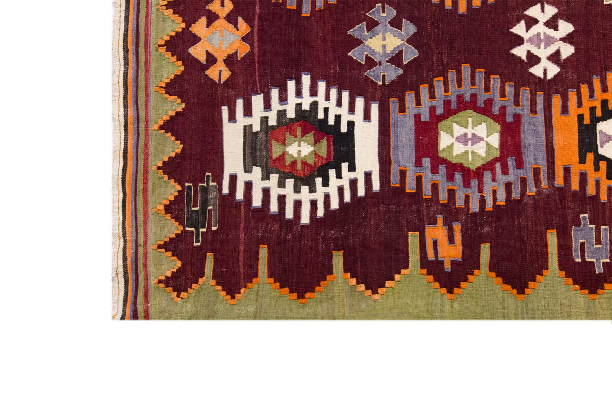 Vintage Large Afyon Dazkırı Kilim, 203 x 327 cm / 6.8 x 10.9 ft Kilim