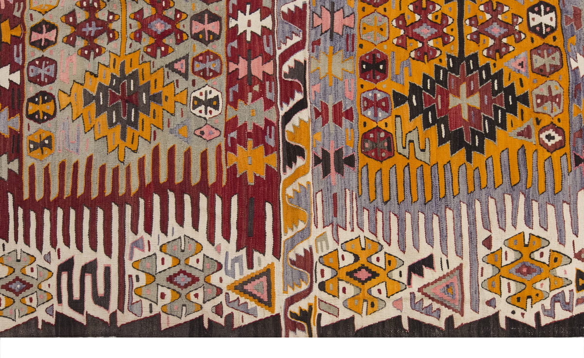 Vintage Large Aydın Kilim, 185 x 400 cm / 6 x 13.1 ft Kilim