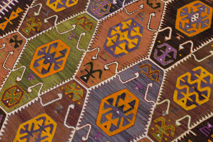 Vintage Large Barak Tribe Kilim, 158 x 276 cm / 5.2 x 9 ft Kilim