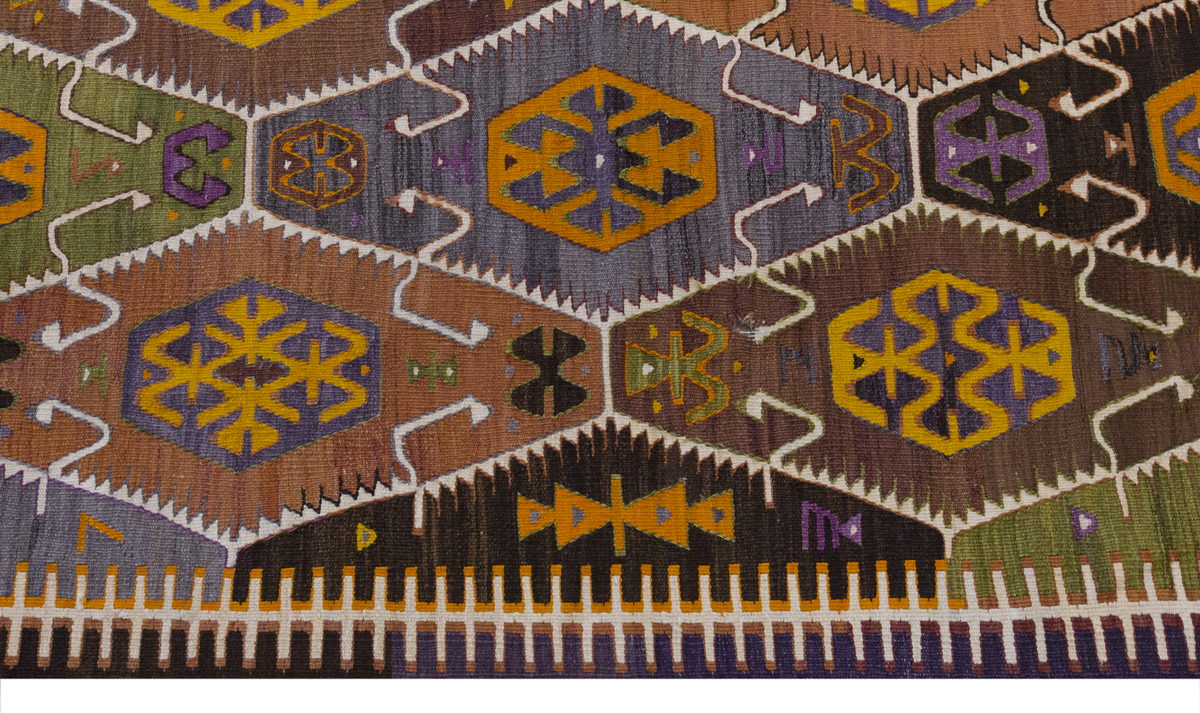 Vintage Large Barak Tribe Kilim, 158 x 276 cm / 5.2 x 9 ft Kilim