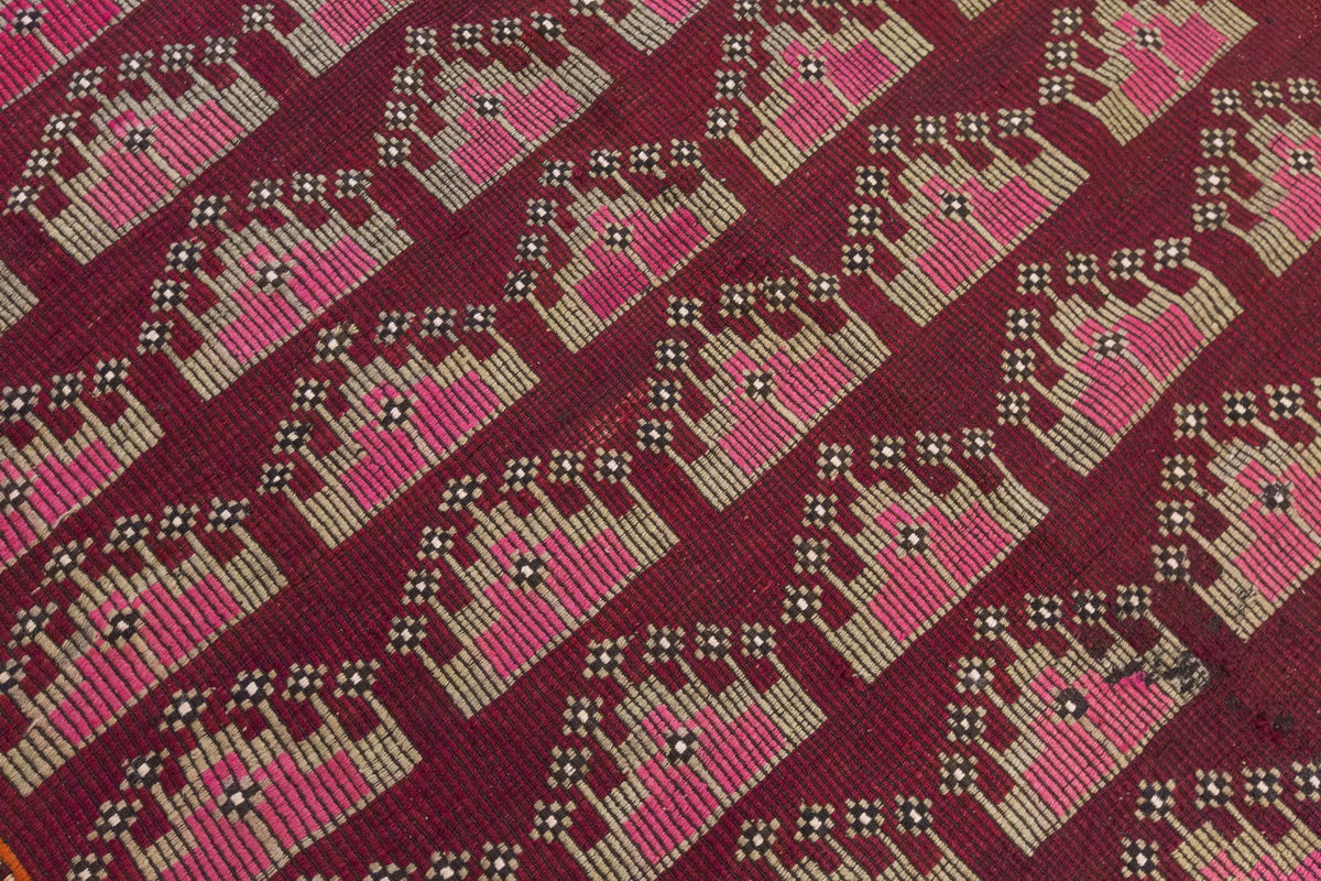 Vintage Large Cicim Rug, 161 x 298 cm / 5.3 x 9.9 feet