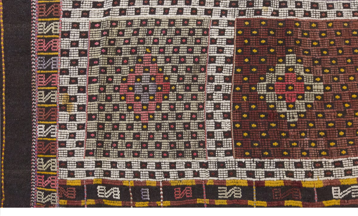 Vintage Large Cicim Rug, 164 x 208 cm / 5.5 x 7 feet