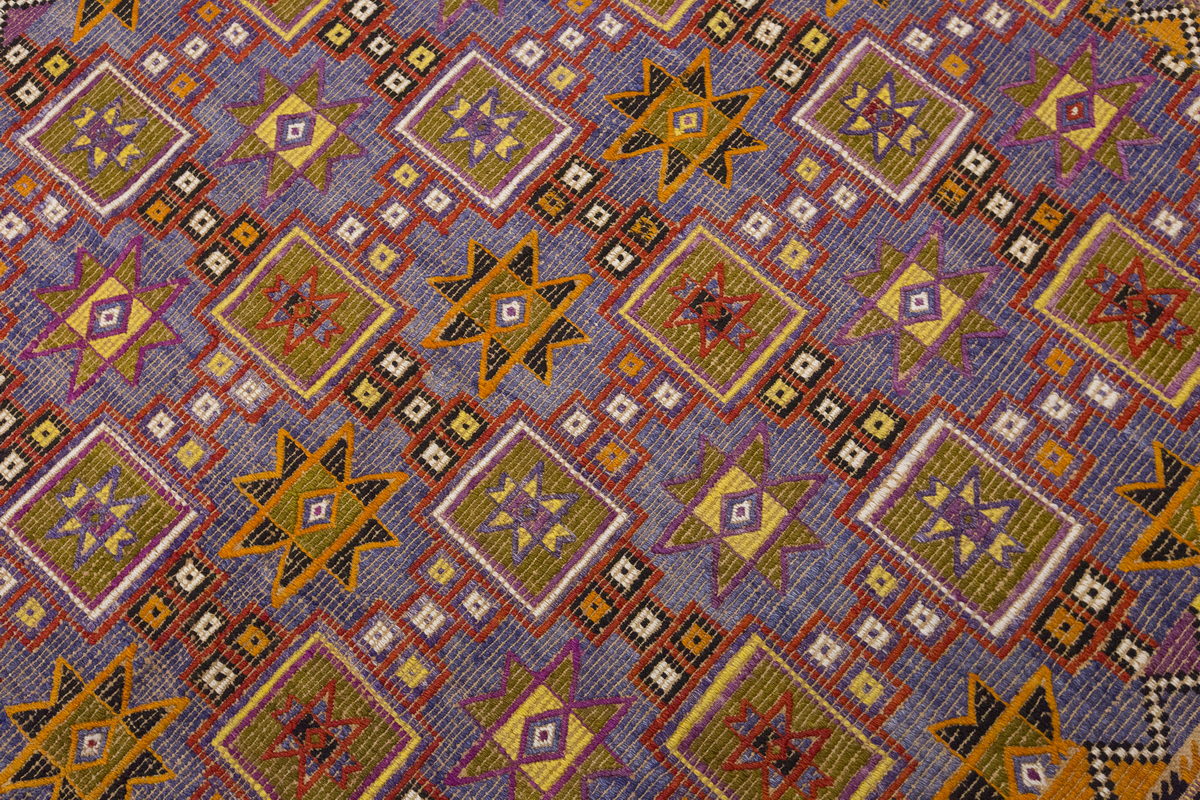 Vintage Large Cicim Rug, 173 x 269 cm / 5.8 x 9 feet