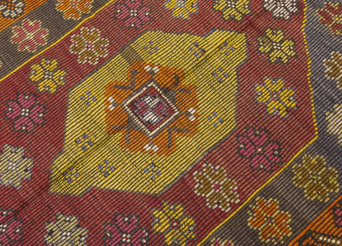 Vintage Large Cicim Rug, 178 x 310 cm / 6 x 10.2 feet