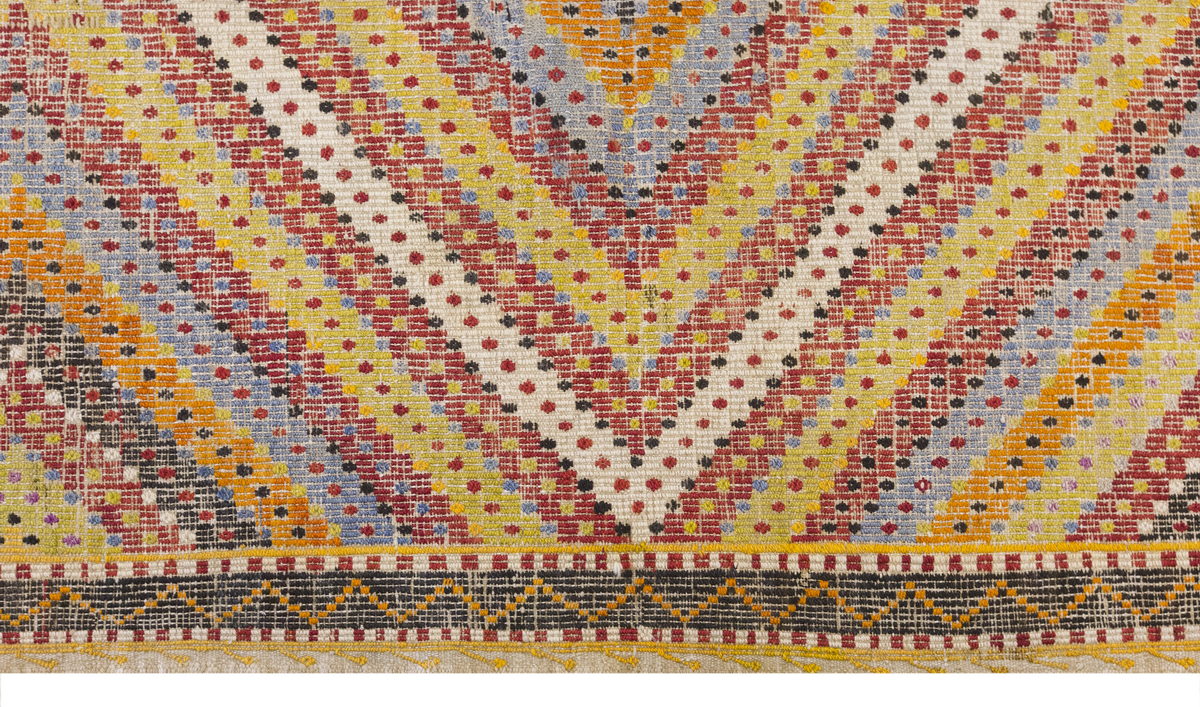 Vintage Large Cicim Rug, 182 x 275 cm / 6 x 9 feet