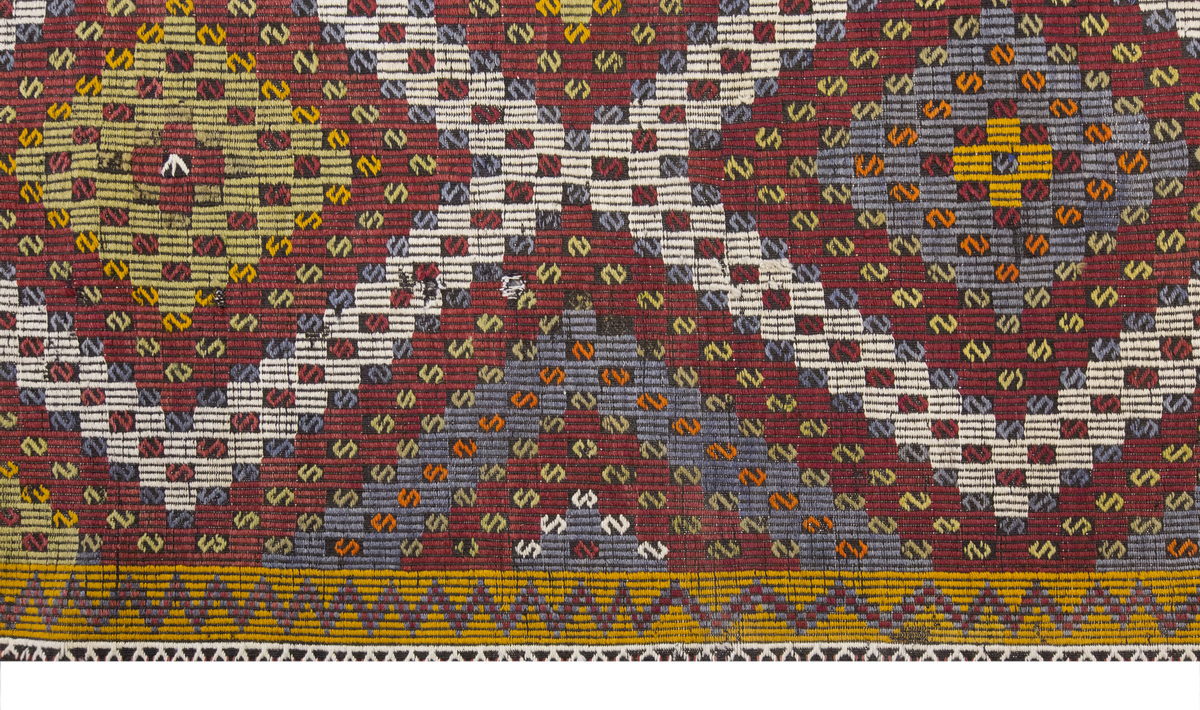 Vintage Large Cicim Rug, 199 x 338 cm / 6.6 x 11.1 feet