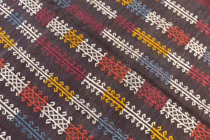 Vintage Large Cicim Rug, 204 x 263 cm 6.8 x 8.8 feet