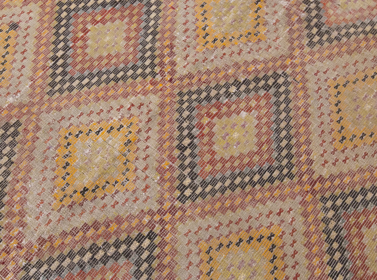 Vintage Large Cicim Rug, 204 x 310cm /6.8 x 10.2 feet