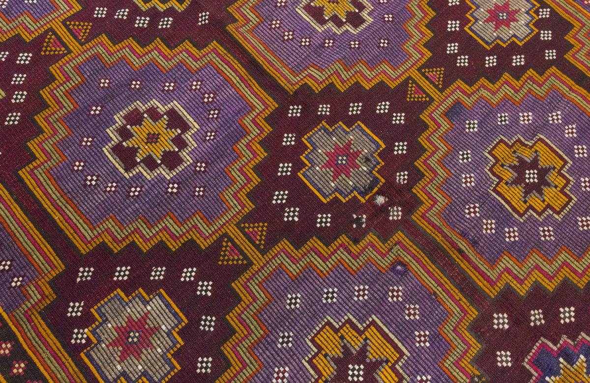 Vintage Large Cicim Rug, 215 x 316 cm / 7 x 10.4 feet