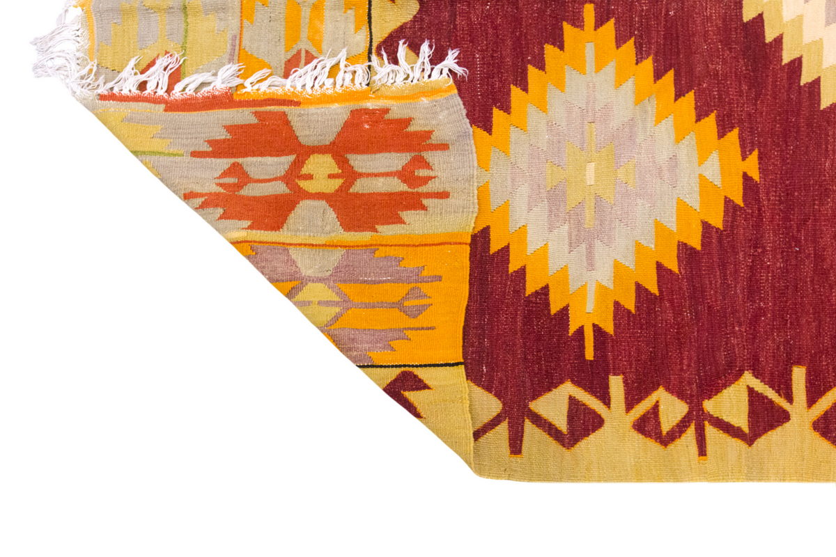 Vintage Large Denizli Çal Kilim, 174 x 311 cm / 5.9 x 10.2 ft Kilim