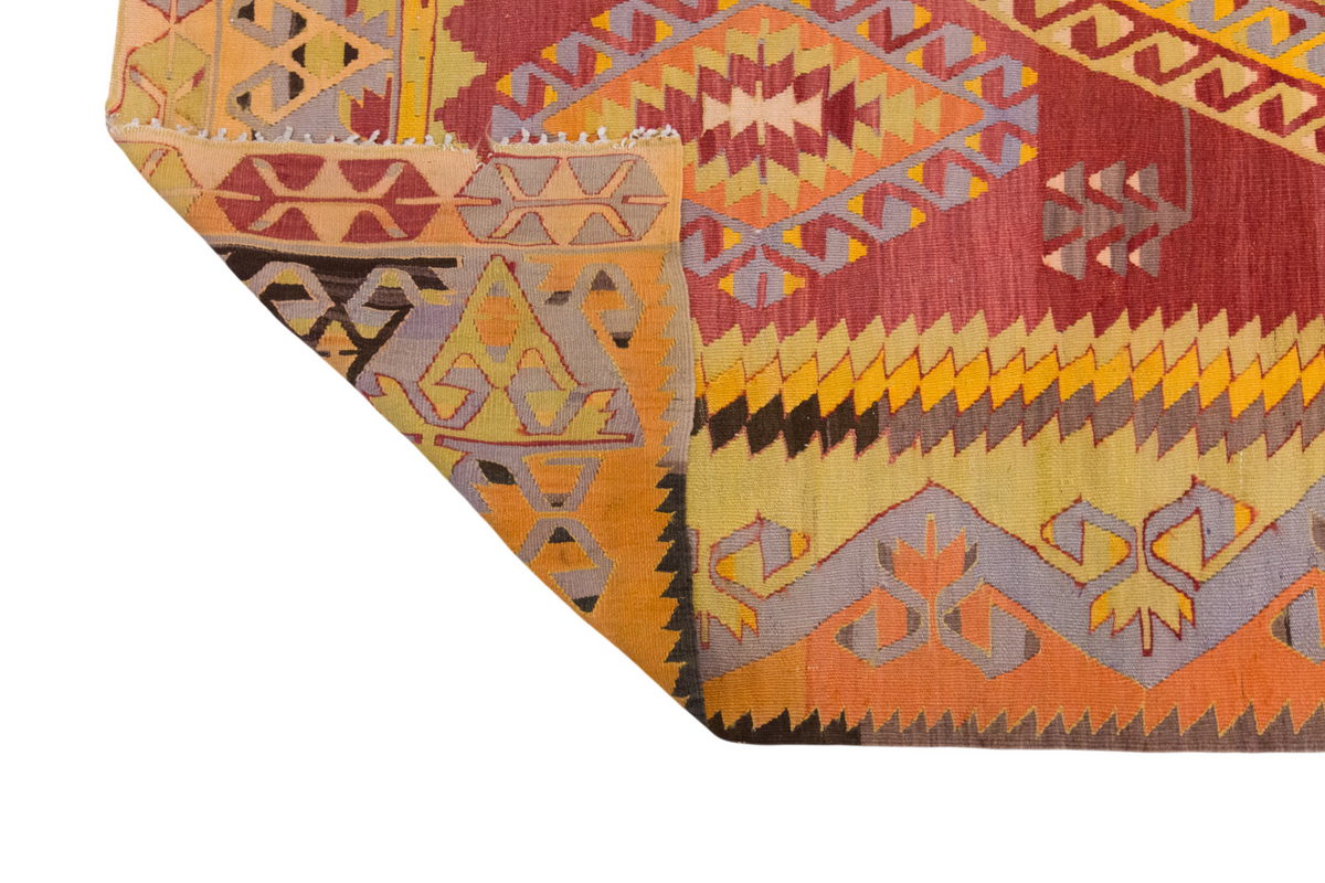 Vintage Large Denizli Çal Kilim, 179 x 289 cm / 6 x 9.6 ft Kilim