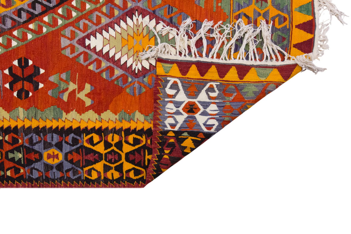 Vintage Large Denizli Çal Kilim, 204 x 308 cm / 6.8 x 11 ft Kilim
