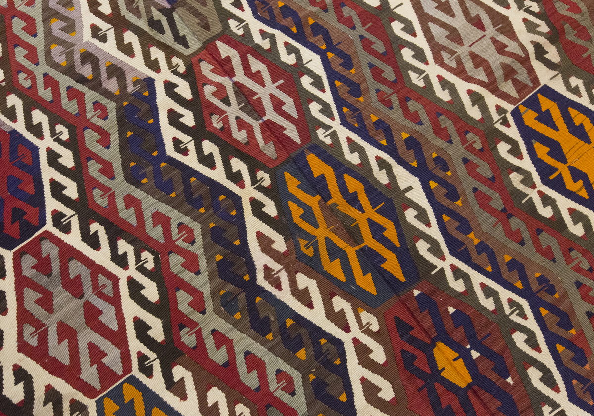 Vintage Large Denizli-Pamukkale Kilim, 200 x 374 cm / 6.7 x 12.3 ft Kilim