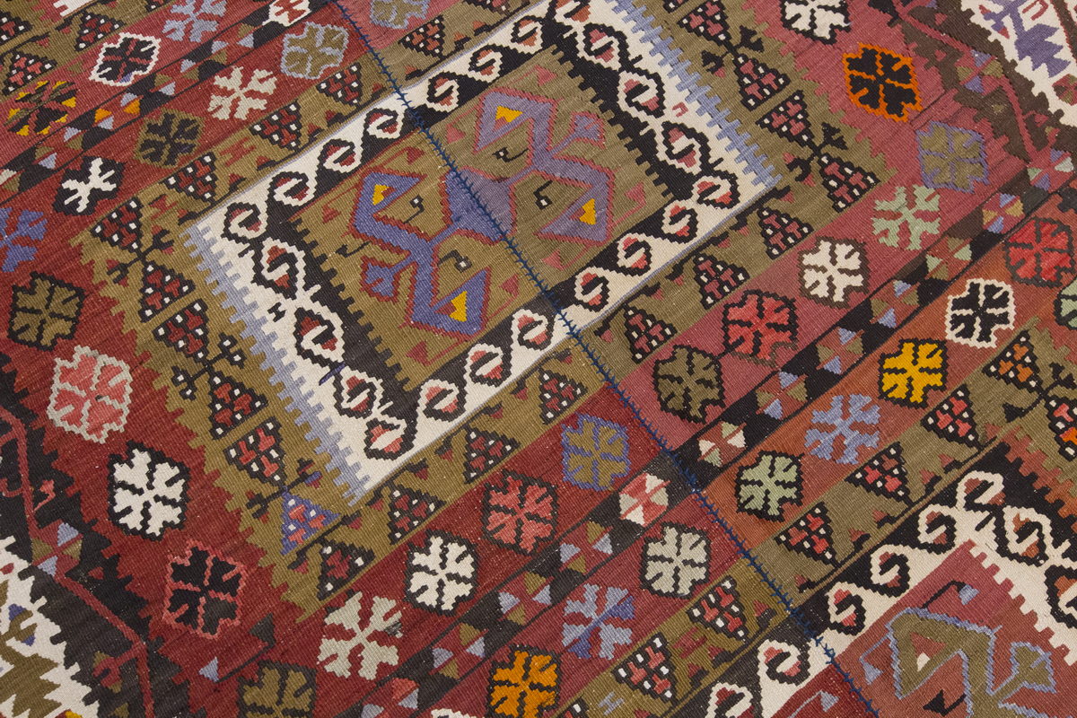 Vintage Large Kayseri Avşar Kilim, 176 x 346 cm / 5.9 x 11.4 ft Kilim