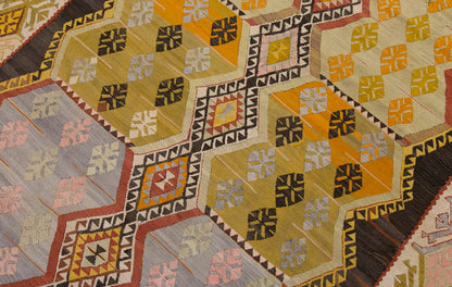 Vintage Large Kırşehir Kilim, 194 x 374 cm / 6.4 x 12.3 ft Kilim