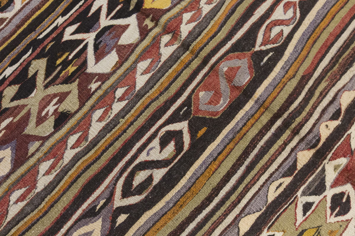 Vintage Large Konya Kilim, 144 x 284 cm / 4.9 x 9.4 ft Kilim