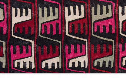 Vintage Large Konya Kilim, 211 x 249 cm / 7 x 8.2 ft Kilim