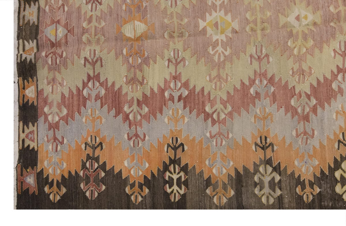 Vintage Large Manisa-Köprübaşı Kilim, 149 x 304 cm / 5 x 10 ft Kilim