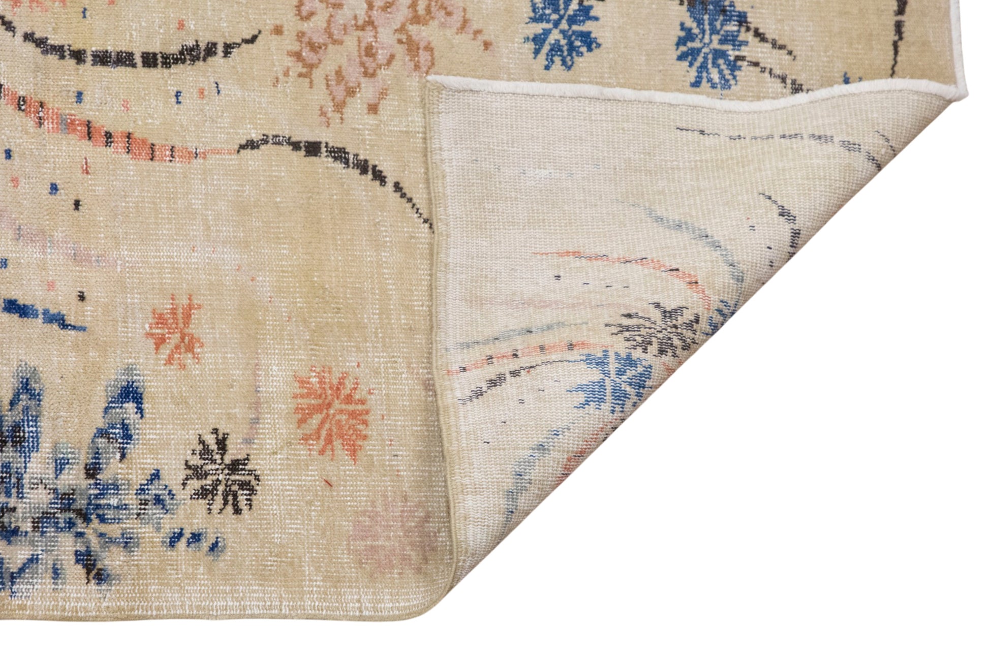 Vintage Large Rug, 182 x 272 cm / 6 x 8.9 ft