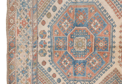 Vintage Large Rug, 6" x 9" feet / 183 x 270 cm