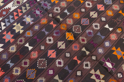 Vintage Large Toros Mountain Kilim, 163 x 269 cm / 5.4 x 9 ft Kilim