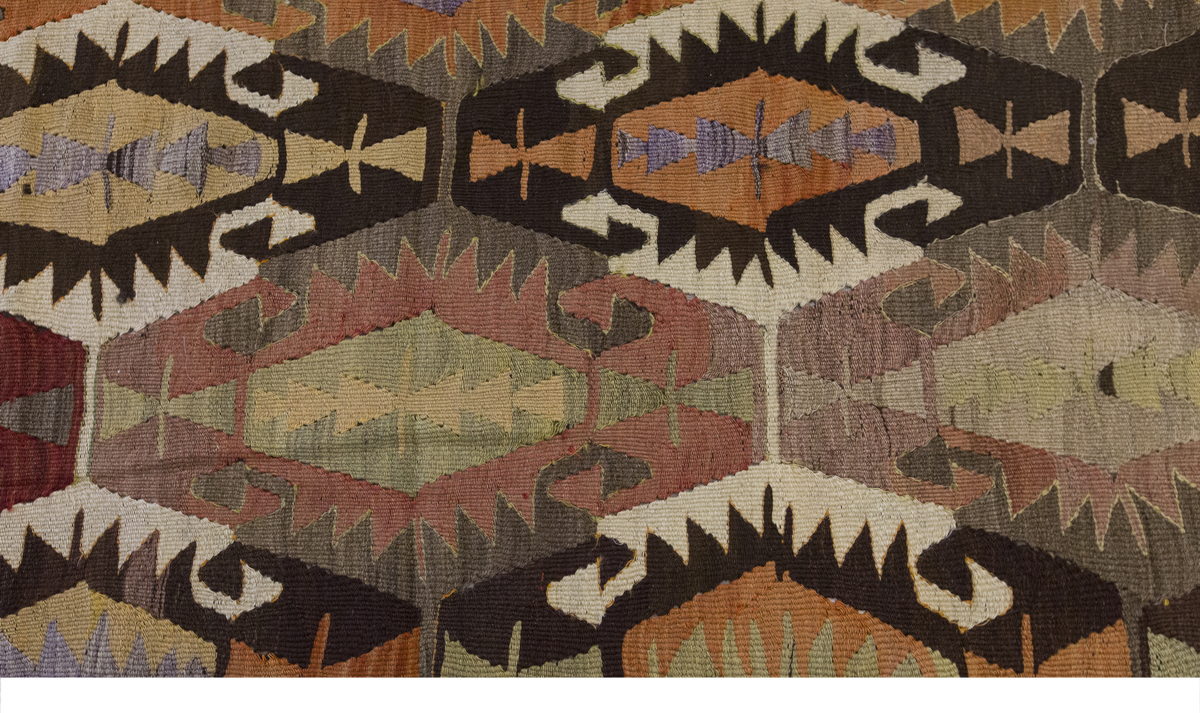 Vintage Large Toros Mountain Nomadic Kilim, 179 x 270 cm / 6 x 9 ft ilim