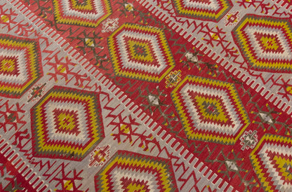 Vintage Large Uşak Eşme Kilim, 164 x 296 cm / 5.5 x 9.9 ft Kilim