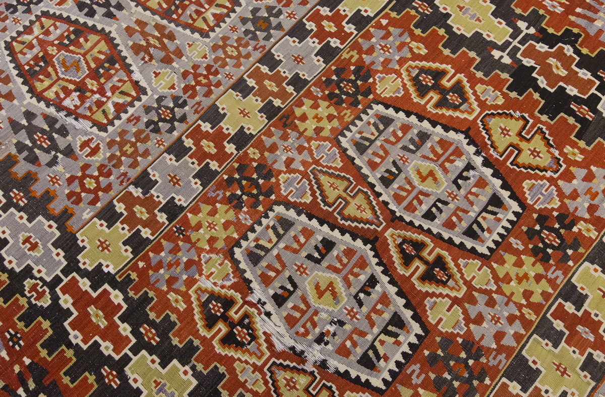 Vintage Large Uşak Eşme Kilim, 166 x 306 cm / 5.5 x 10 ft Kilim