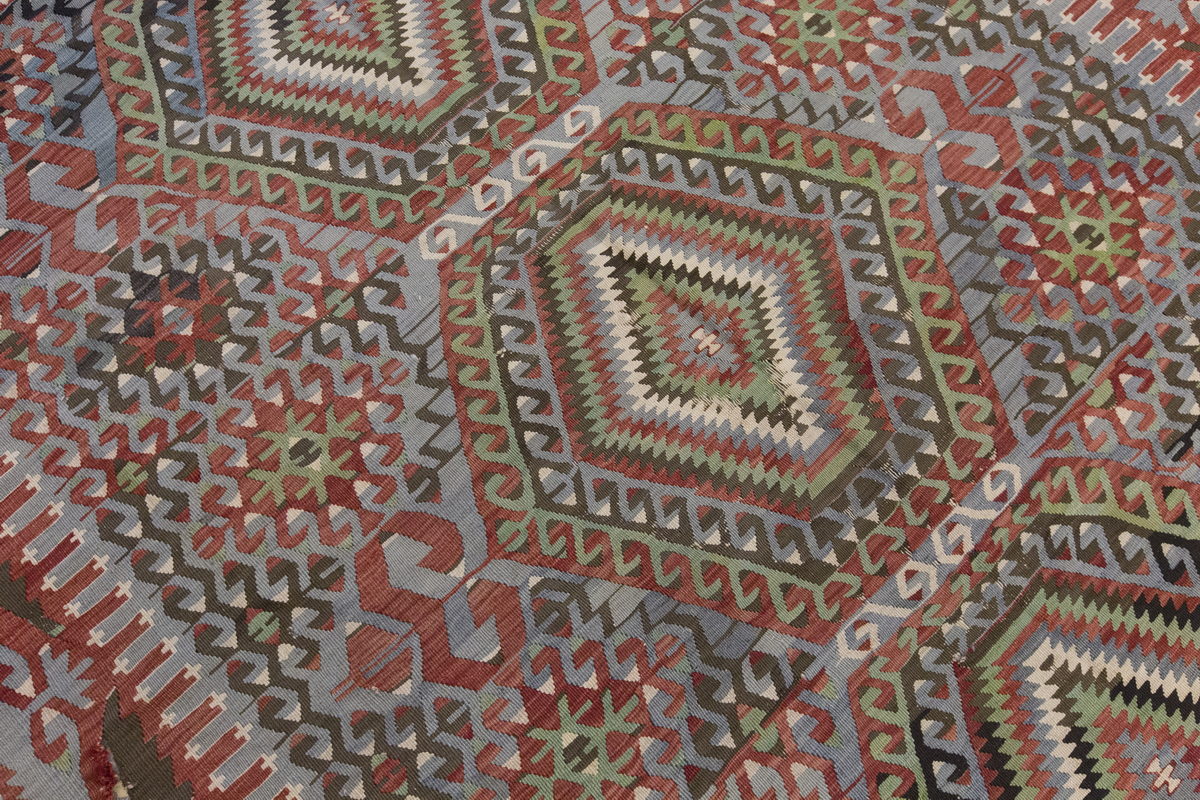 Vintage Large Uşak Eşme Kilim, 176 x 345 cm / 5.9 x 11.4 ft Kilim