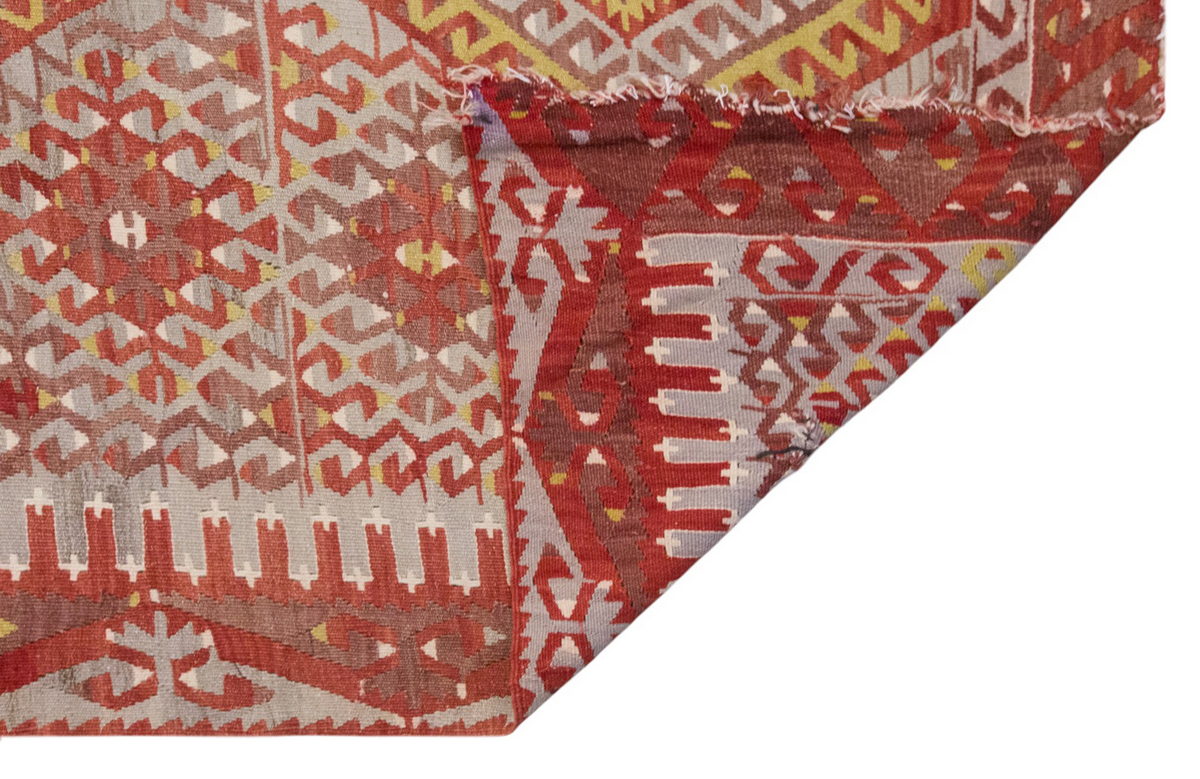 Vintage Large Uşak Eşme Kilim, 180 x 316 cm / 6 x 10.4 ft Kilim