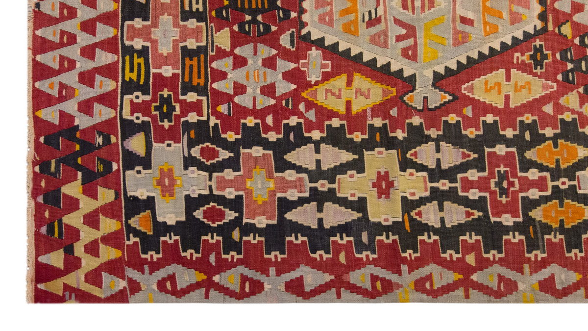Vintage Large Uşak Eşme Kilim, 184 x 338 cm / 6 x 11.1 ft Kilim