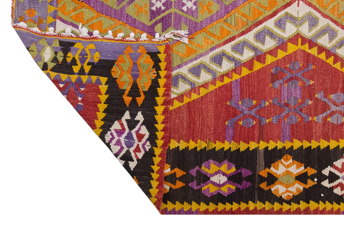 Vintage Large Western Anatolia Kilim, 176 x 304 cm / 5.9 x 10 ft Kilim