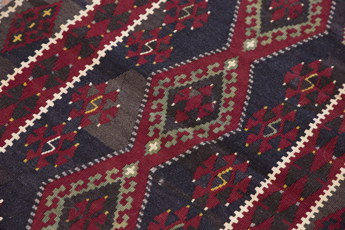 Vintage Malatya Kilim Rug, 86 x 134 cm ≈ 2.1 x 4.5 ft