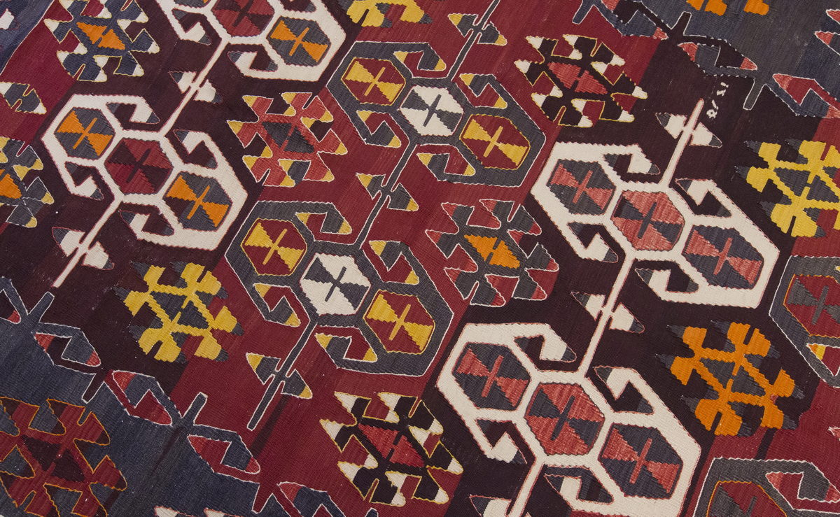 Vintage Manisa Köprübaşı Kilim, 183 x 335 cm / 6 x 11 ft Kilim