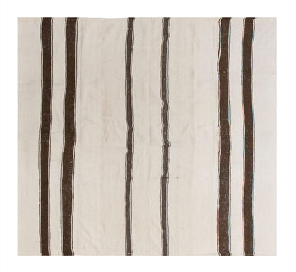 Vintage Minimalist Turkish Kilim Rug 210x195 cm (6.9x6.4 ft)