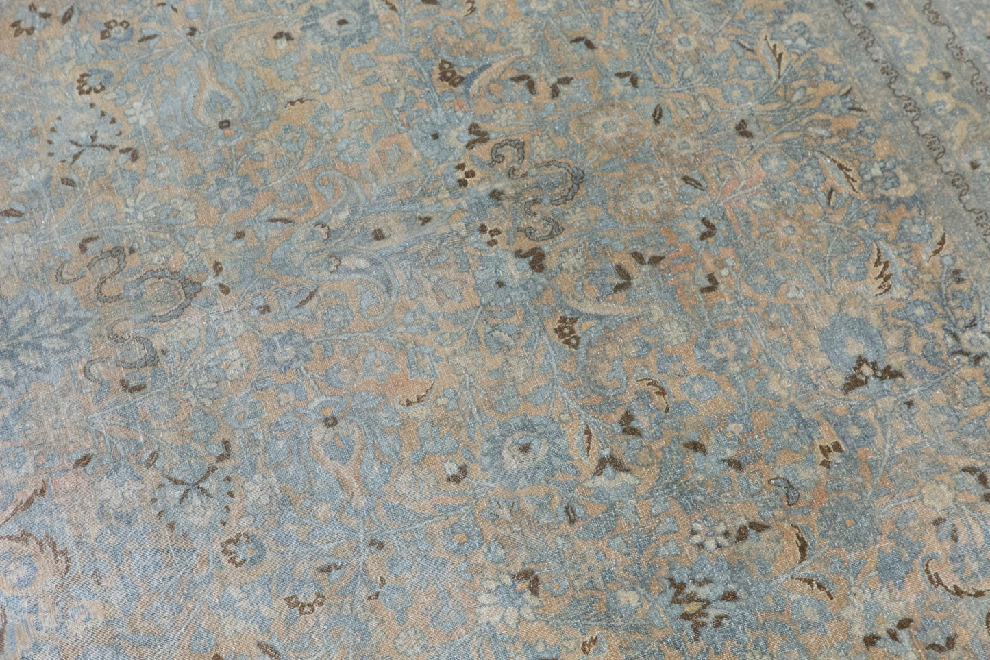 Vintage Oushak Rug 300x390 cm (9'10" x 12'10")