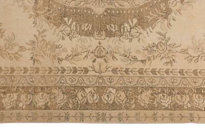 Vintage Rug,  6'4 x 9'3 feet / 195 x 282 cm