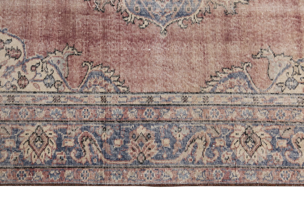 Vintage Rug,  6'5 x 10'4 feet / 200 x 317 cm