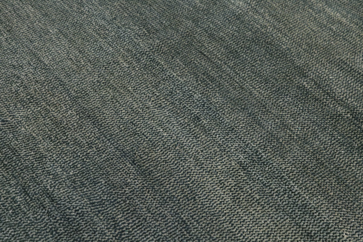 Vintage Rug,  6'5 x 8'6 feet / 198 x 262 cm